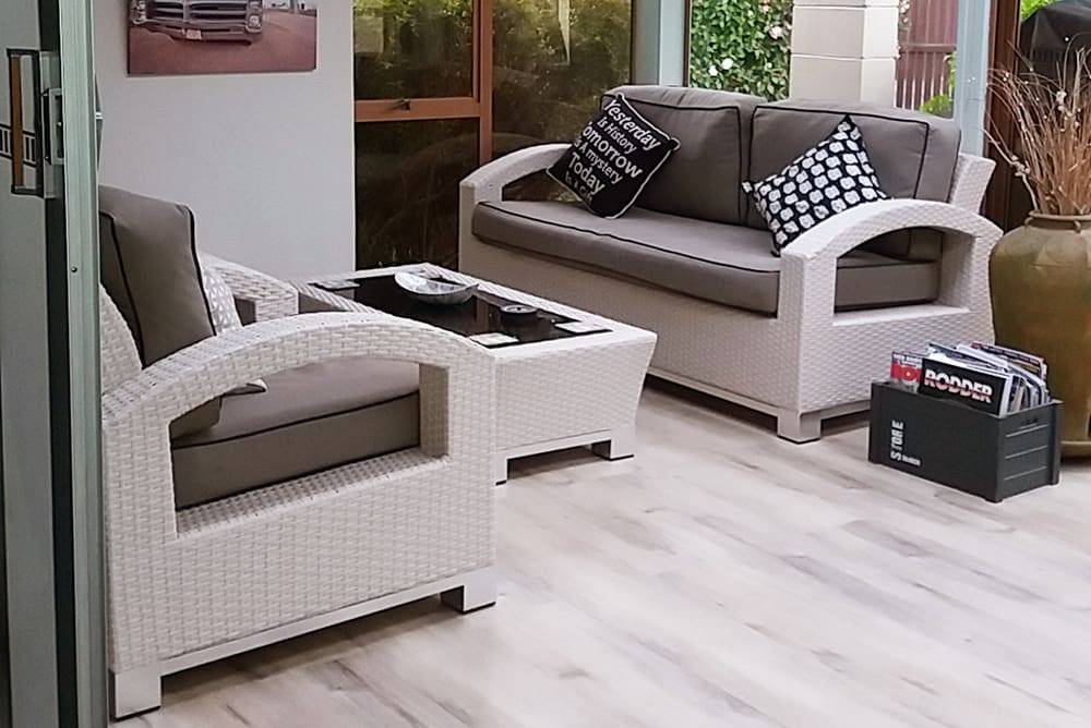 Coventry Blonde Oak v2 ScaleWidthWzEwMDBd