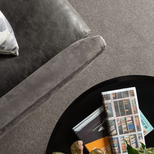 Belgotex-Avenue-Steel-Install-Image_web__FitMaxWzEyNDUsOTAwXQ (2)