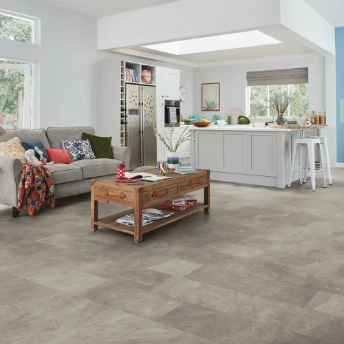 scb-st16-greyrivenslate-familykitchen-ls1_cm-2
